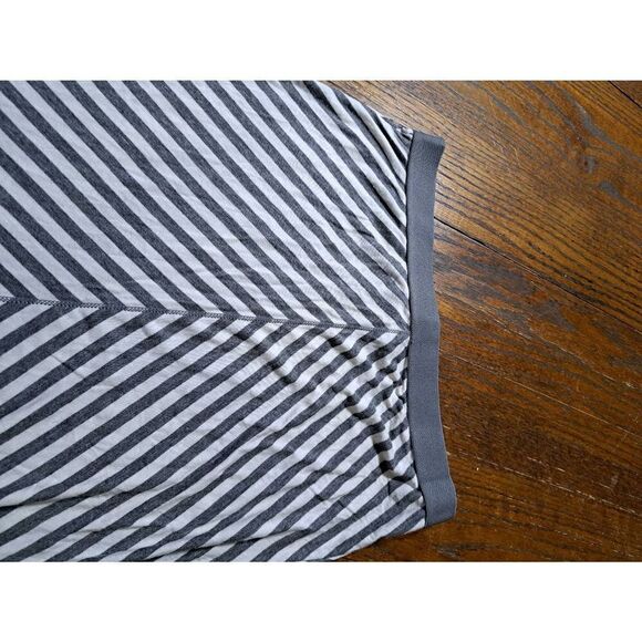 Small Max Studio Grey White Striped Sleeveless Maxi Dress Swimsuit Cover Up - Picture 4 of 4